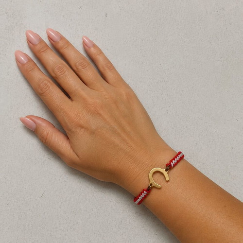 Handmade macrame martaki bracelet with stainless steel horseshoe new, white and red