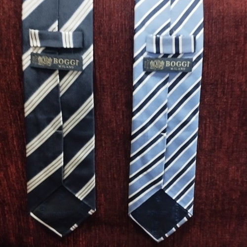Boggi Milano silk ties set like new, regimental stripes