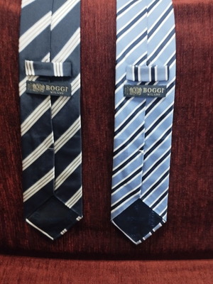 Boggi Milano silk ties set like new, regimental stripes