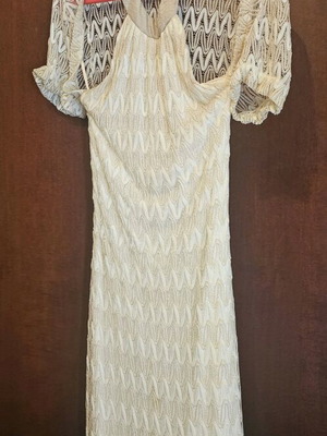 Evening dress xtra small like new, beige