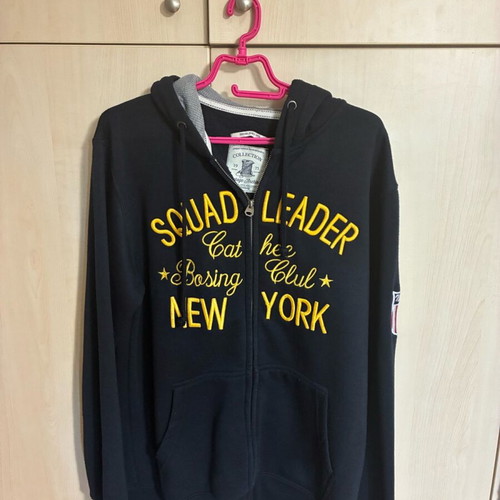 Men's jacket size M, black and yellow, like new