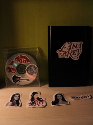 Lana del Rey pack with notebook, CD and stickers