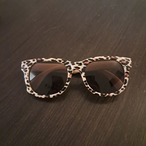 Kids animal print sunglasses
