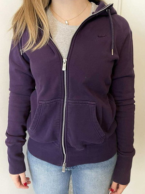 Nike дамски суичър с цип лилав размер M като нов