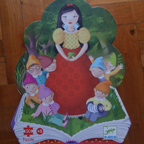 Snow White and the Seven Dwarfs puzzle
