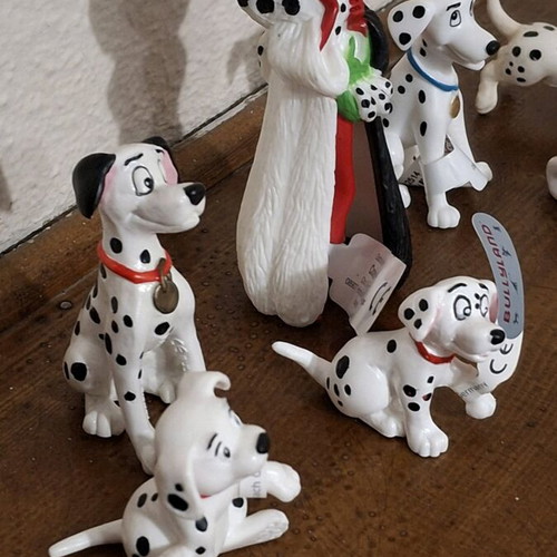 Set of 7 Disney 101 Dalmatians PVC figures like new