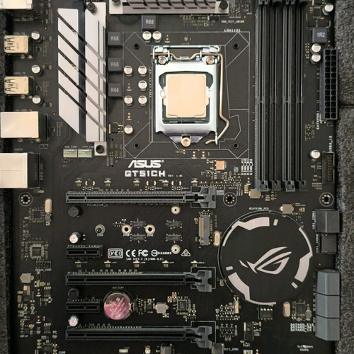Asus ROG GT51CH motherboard με Intel Core i7-7700K πακέτο σαν καινούργιο