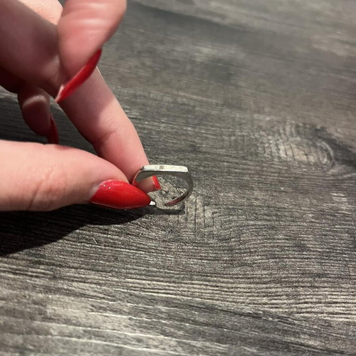 Silver ring brand new in excellent condition