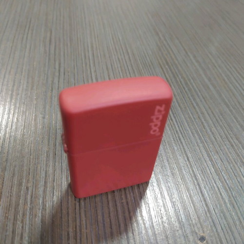 Zippo red lighter new with case and gift stones