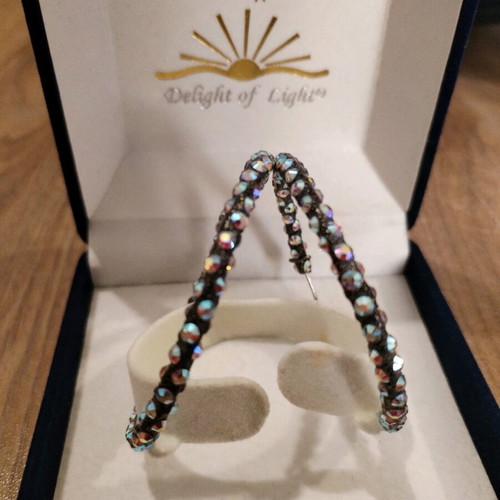 Delight of Light earrings with Swarovski like new