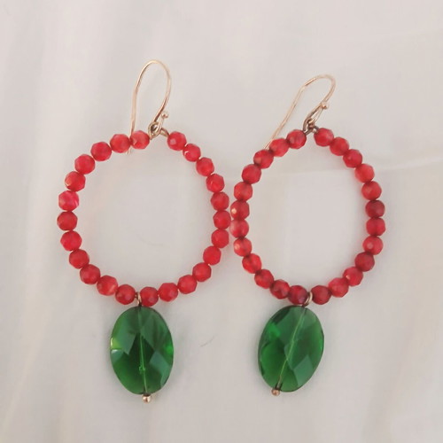 Boho earrings new, handmade with red and green beads