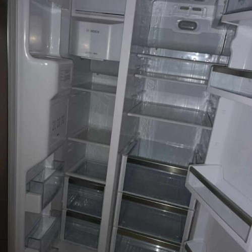Bosch refrigerator freezer used, cabinet style