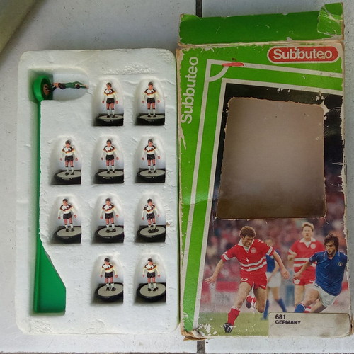 Subbuteo LW 681 West Germany used player set