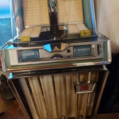 Jukebox Ami like new condition