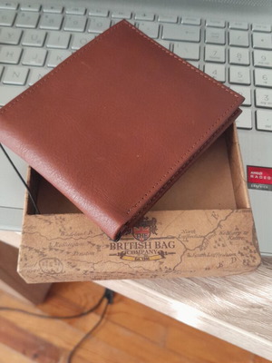 British Bag Company Genuine Leather Wallet new, brown