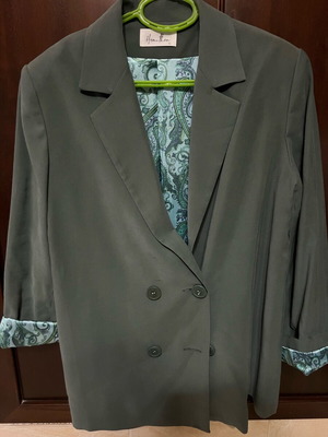 Hemithea jacket like new, green, size L