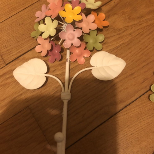 Zara Home vintage metal wall hooks set of 2, hydrangea flower design