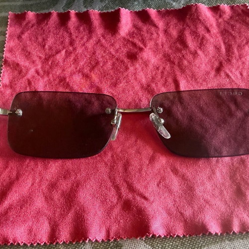 Gucci sunglasses with light blue lenses like new