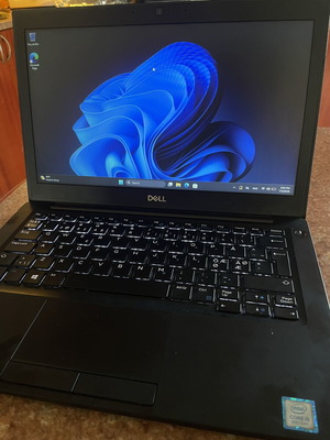 Dell Latitude 7290 laptop used, Intel Core i5, 8GB RAM, 256GB SSD