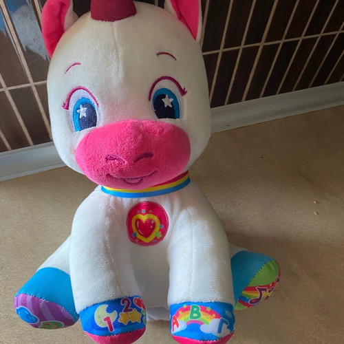 Musical Unicorn like new with Greek sounds