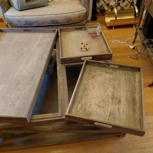 Coffee table 1.10 x 1.10 m, solid wood with removable parts
