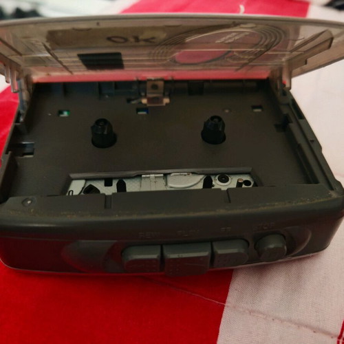 Sony Walkman wm-fx244 used with FM radio and headphones