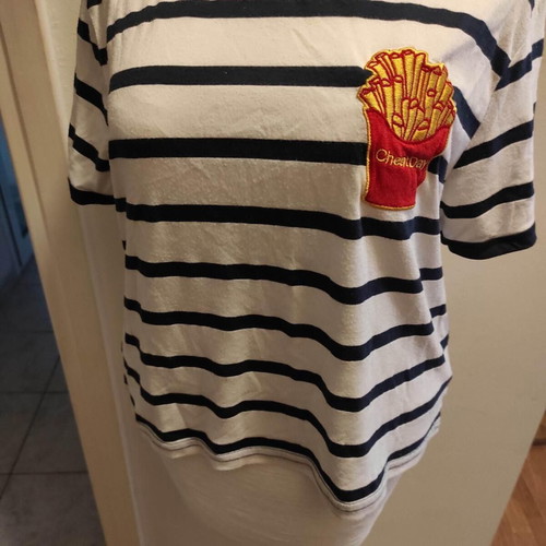 Cheat day t-shirt like new, mariniera top white and blue, short length, size M