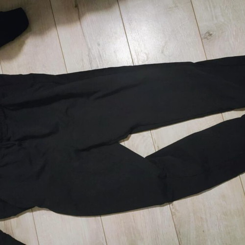 Miss Luis sports set like new, size S, black