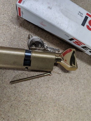 Iseo Euro Profile Cylinder new, pack of 12, brass and nickel