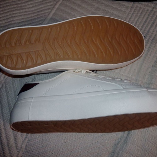 Zara flatform sneakers off-white with burgundy, size 37, like new