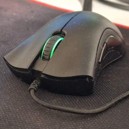 Razer DeathAdder Essential gaming mouse like new, 6400 DPI
