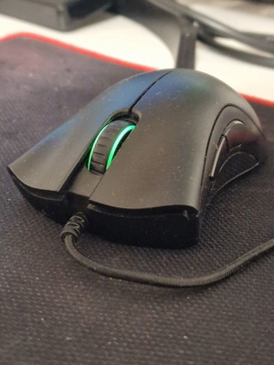 Razer DeathAdder Essential gaming ποντίκι σαν καινούργιο, 6400 DPI