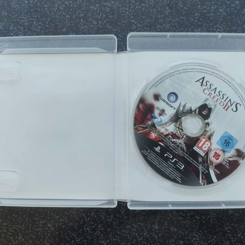Assassin's Creed 2 PS3 game used, great condition
