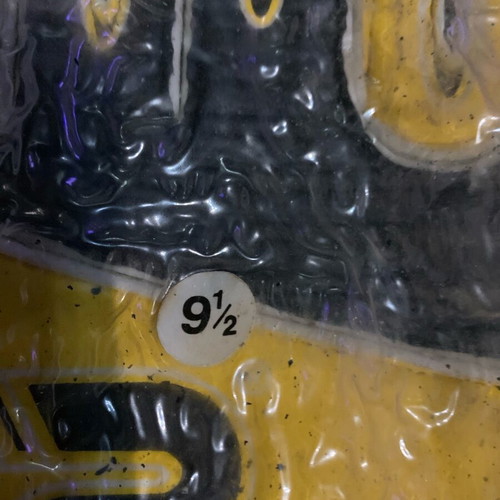 Patrick goalkeeper gloves 9.5 new without tags