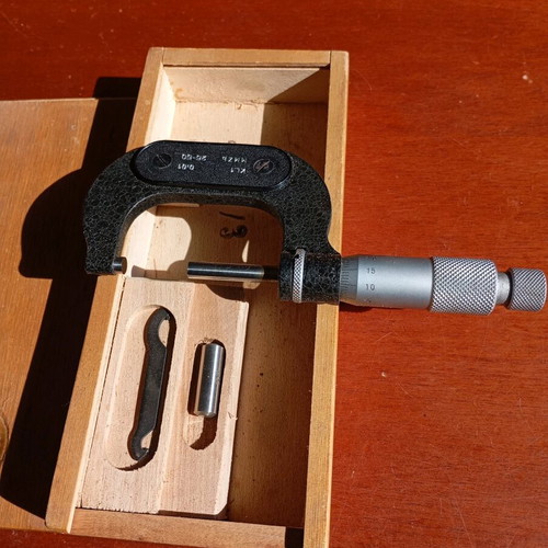 Micrometer 25-50mm like new VIS in wooden case