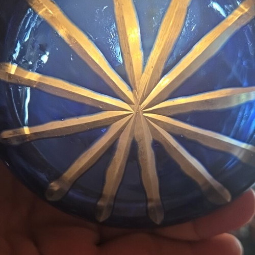Crystal vase in electric blue, like new, 26 cm height