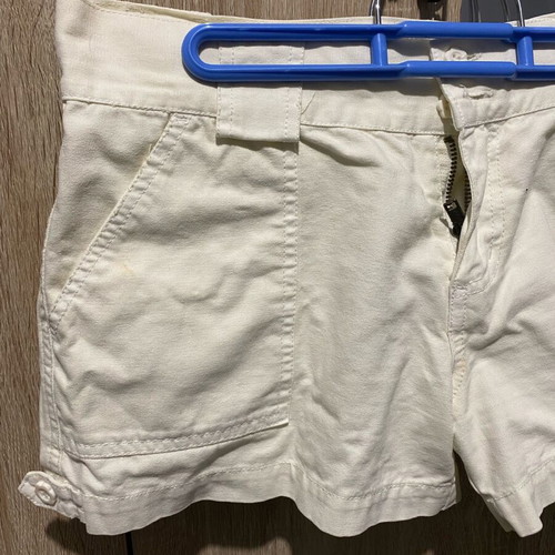 White shorts size M like new