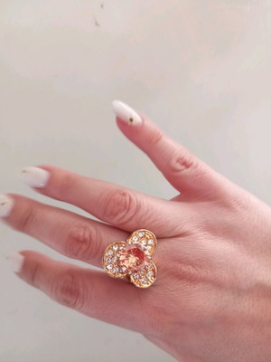 Heirloom grandmother's ring new with stones size 12