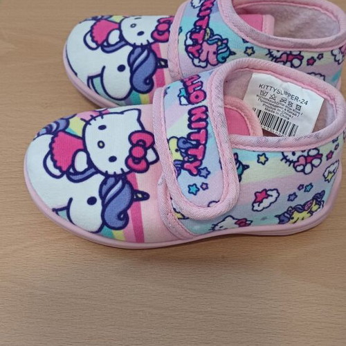 Hello Kitty winter slippers like new, size 24, pink