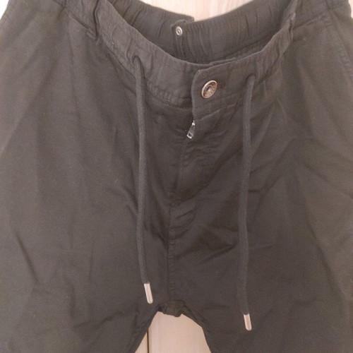Bermuda shorts used with elastic waist size XL