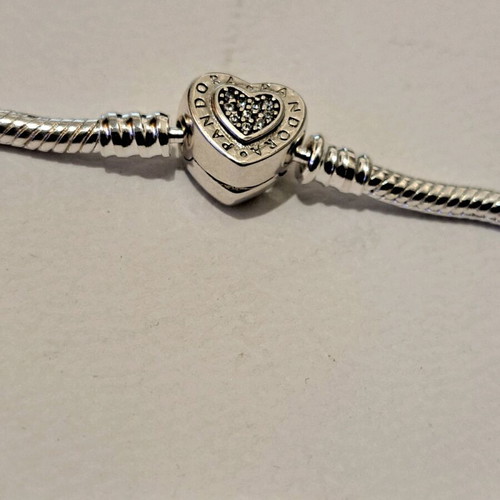 Pandora bracelet new with heart clasp and white zircon stones, sizes 18 and 20 cm