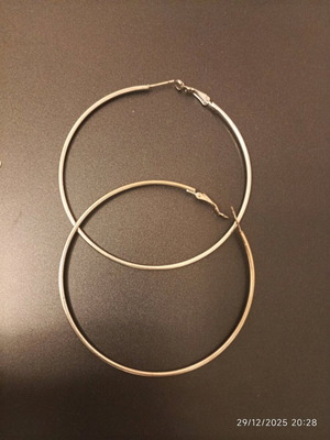 Κρίκοι ασημί σαν καινούργιο, μεγάλοι 8x8cm