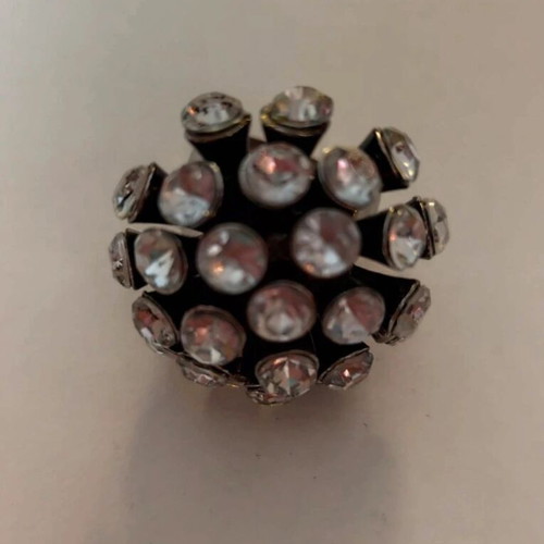 Sfera ring used with impressive silver rhinestones