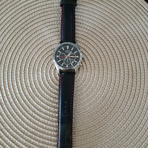 Lorus men's sport chronograph watch like new, black and silver
