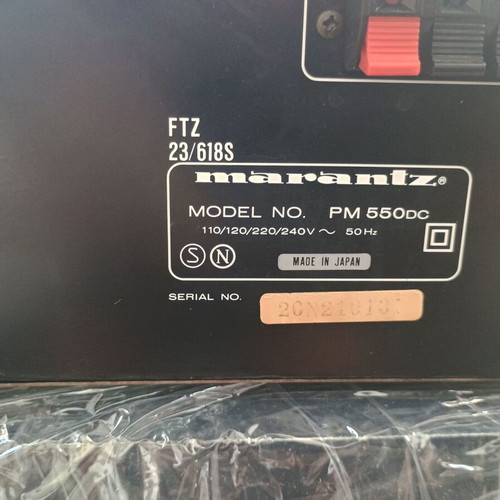 Marantz Console Stereo Amplifier PM 550 DC like new