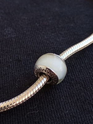 Pandora Murano charm like new, original