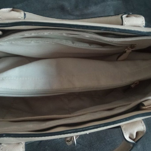 Women's shoulder bag like new, beige