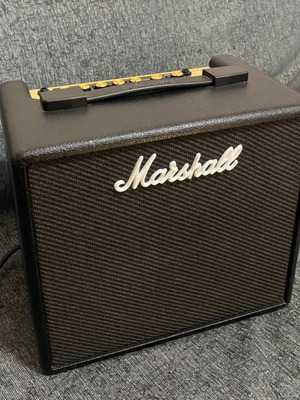 Marshall Combo CODE 25 amplifier and Code footswitch pedal like new