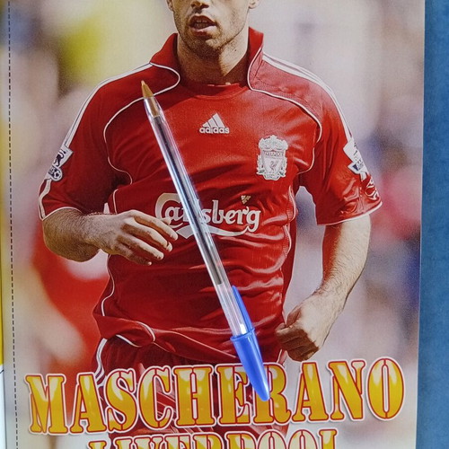 Match Football Magazine Issue 8-14 May 2006 Like New with Newcastle Posters