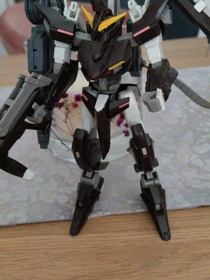 Gundam HG Throne Eins like new